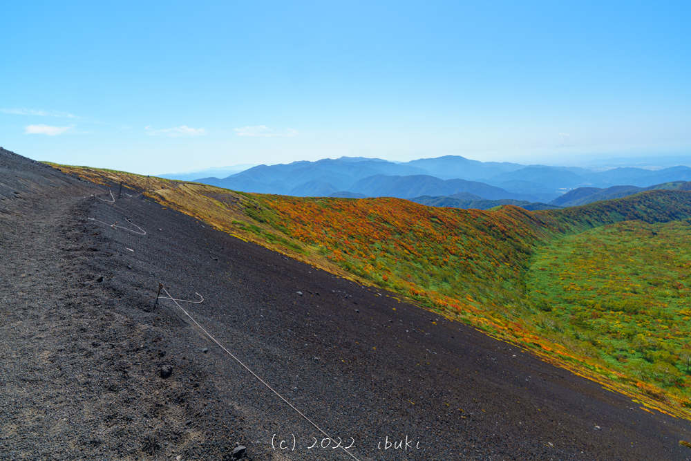 紅葉シーズンの秋田駒ケ岳登山