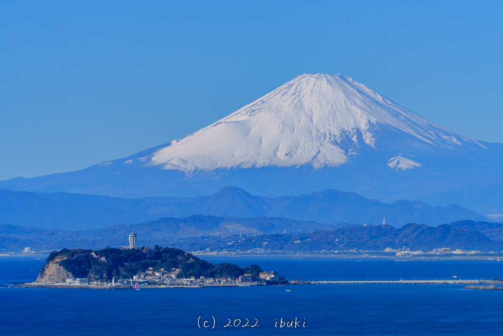 三浦半島　富士山と江の島