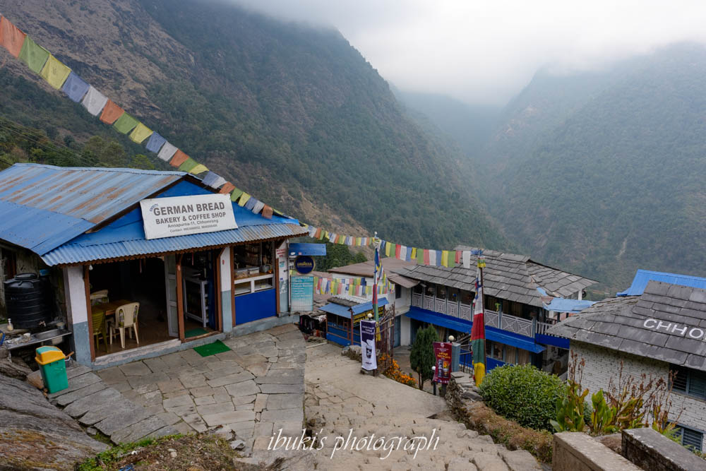 ネパールABCトレッキング チョムロン