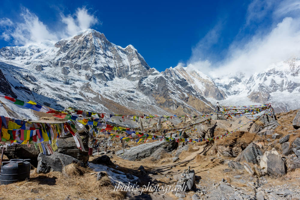 ネパールABCトレッキング ABCの景色　アンナプルナサウス