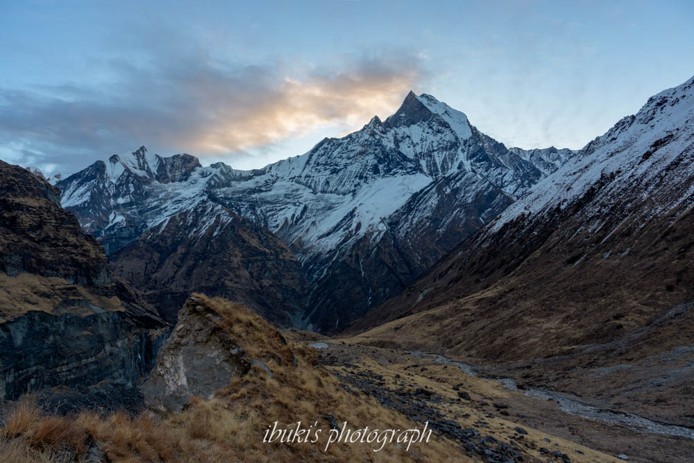 ABCトレッキング　マチャプチャレの夜明け